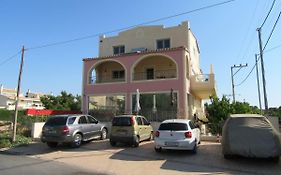 Villa Maria Louiza Near Airport
